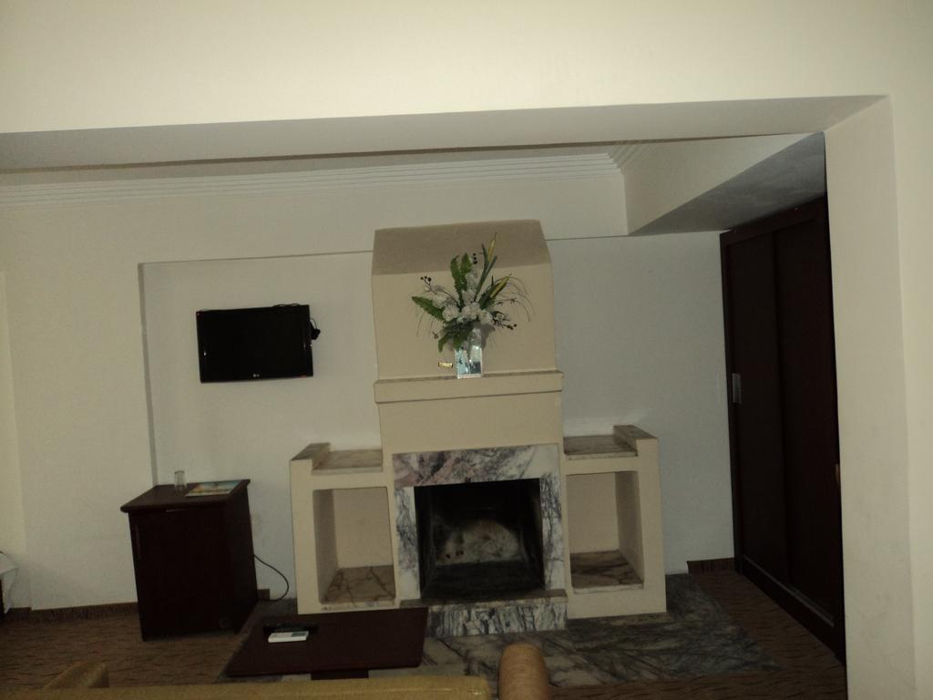 Izethan Hotel Muğla Quarto foto