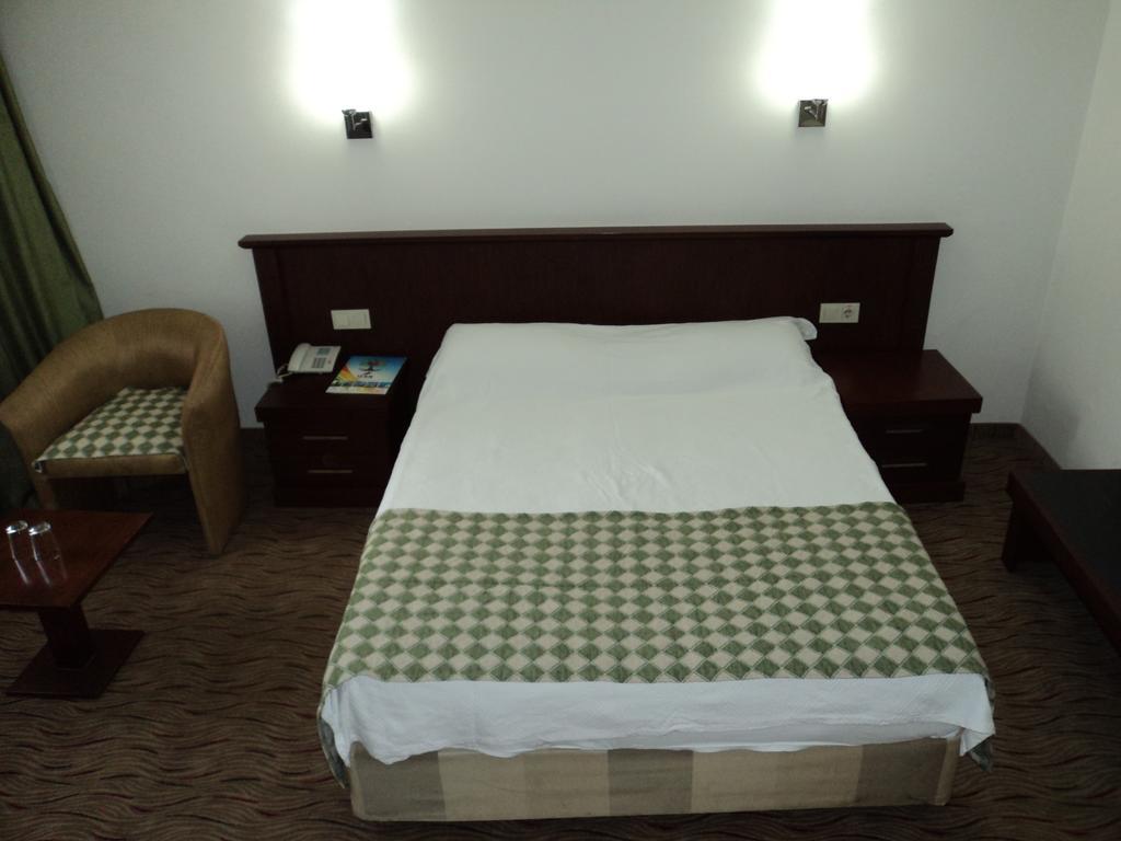 Izethan Hotel Muğla Quarto foto